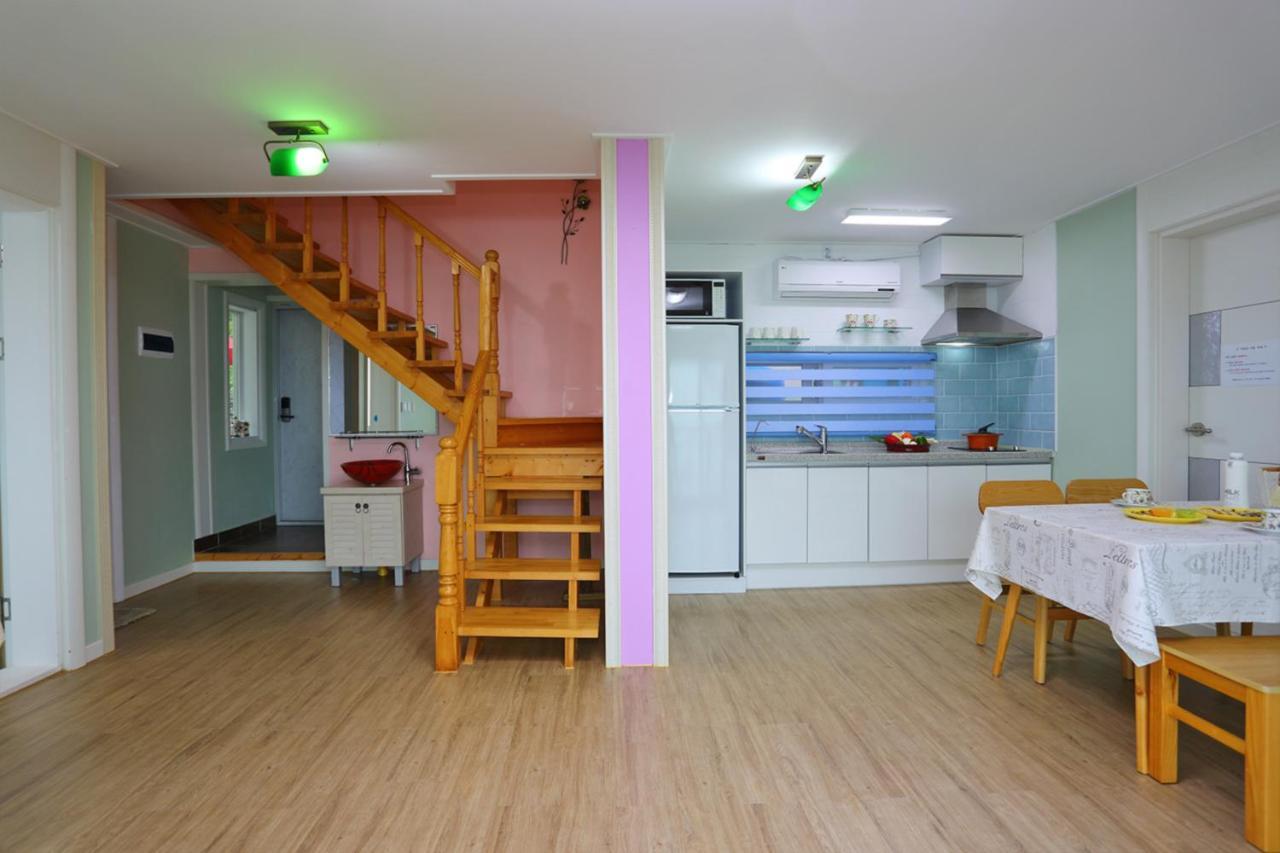Montmartre Villa Namhae Luaran gambar
