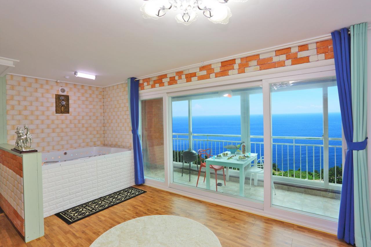 Montmartre Villa Namhae Luaran gambar